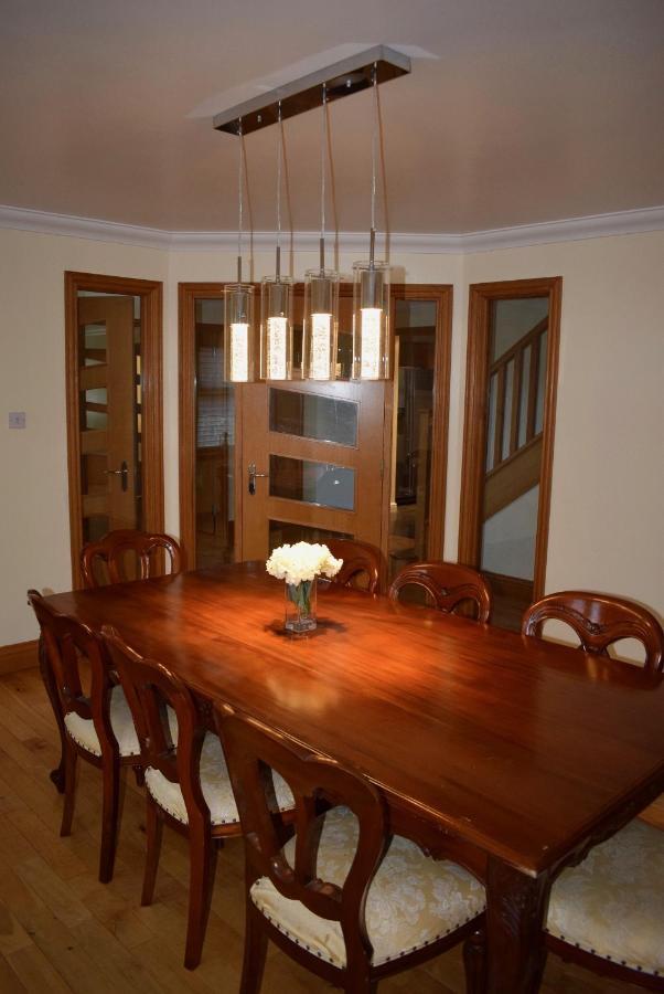 Kelpies Serviced Apartments Kavanagh- 5 Bedrooms Bathgate Buitenkant foto