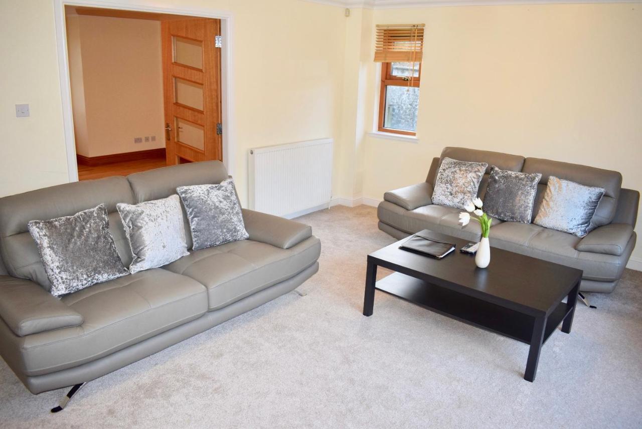 Kelpies Serviced Apartments Kavanagh- 5 Bedrooms Bathgate Buitenkant foto